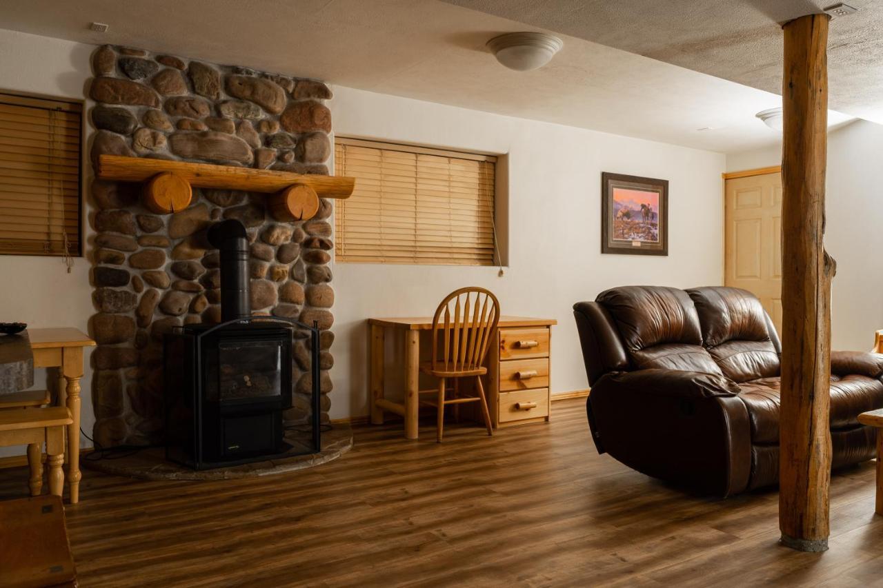 Country Cabins Inn Lyman Экстерьер фото